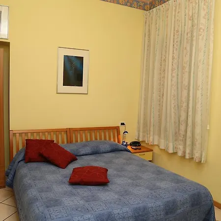 Helios سان جيوفاني روتوندو